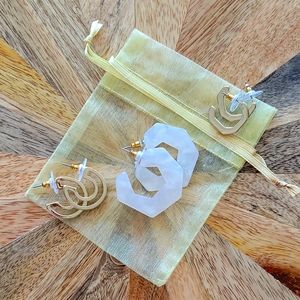 Lot of LOFT earrings